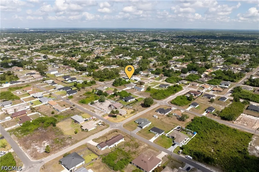 2706 9th Street SW Lehigh Acres FL 33976