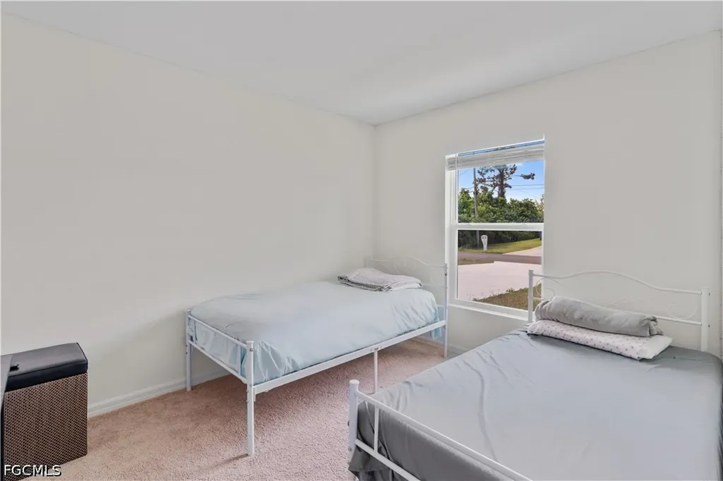 2706 9th Street SW Lehigh Acres FL 33976