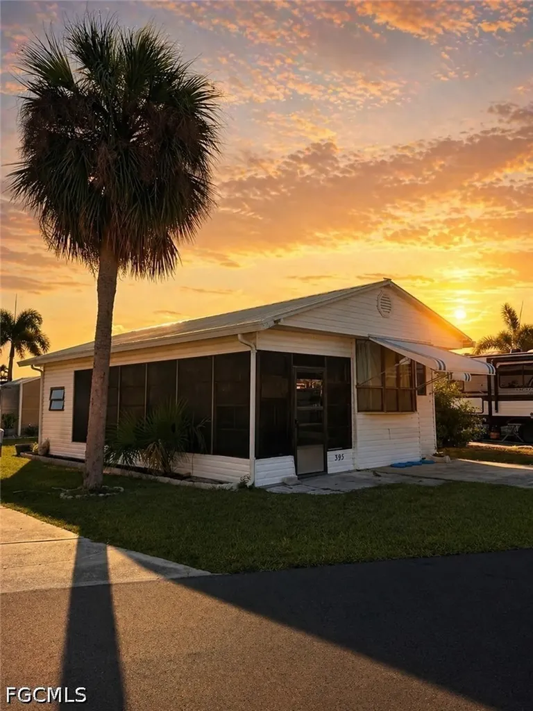 19681 Summerlin #395 Road Fort Myers FL 33908