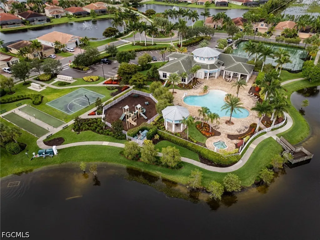 4334 Dutchess Park Road Fort Myers FL 33916