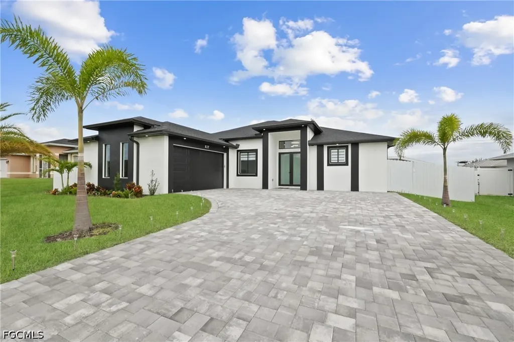 837 NE 6th Place Cape Coral FL 33909