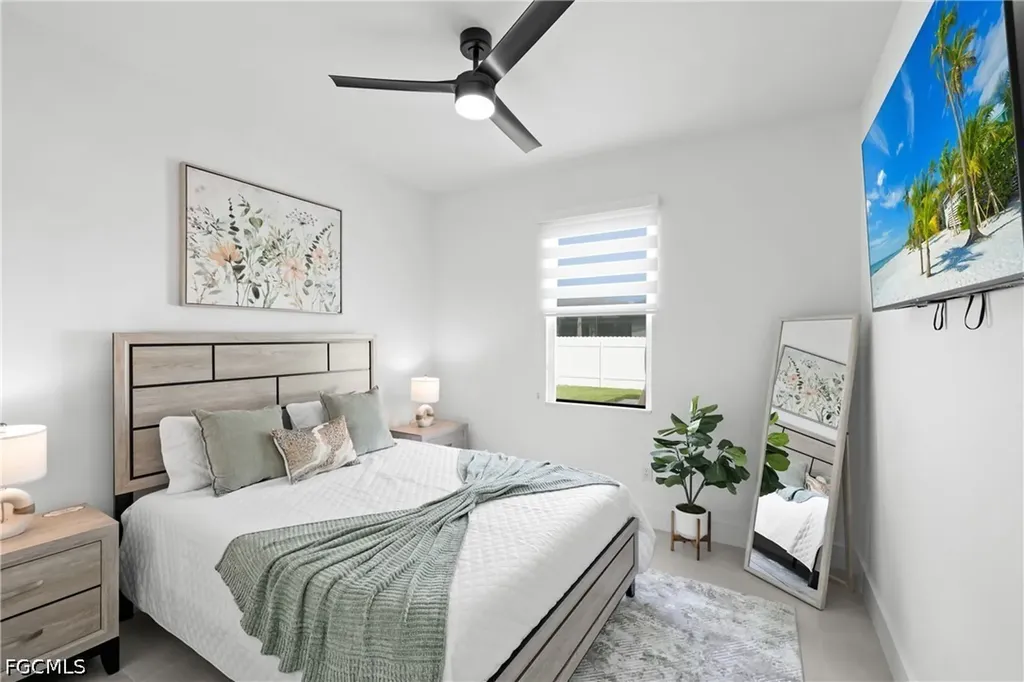 837 NE 6th Place Cape Coral FL 33909