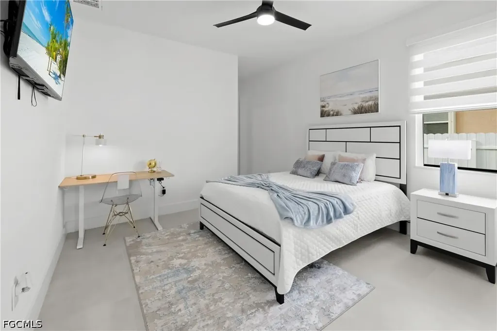 837 NE 6th Place Cape Coral FL 33909