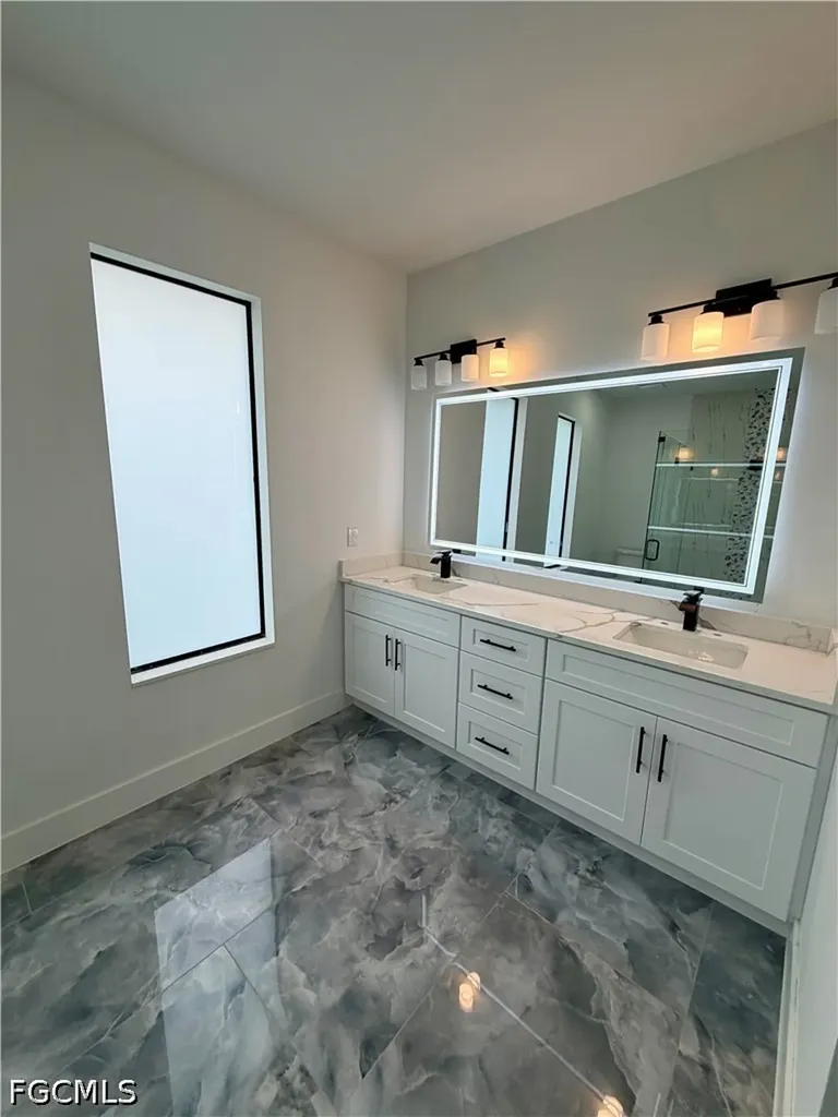 490 Christopher Court Labelle FL 33935