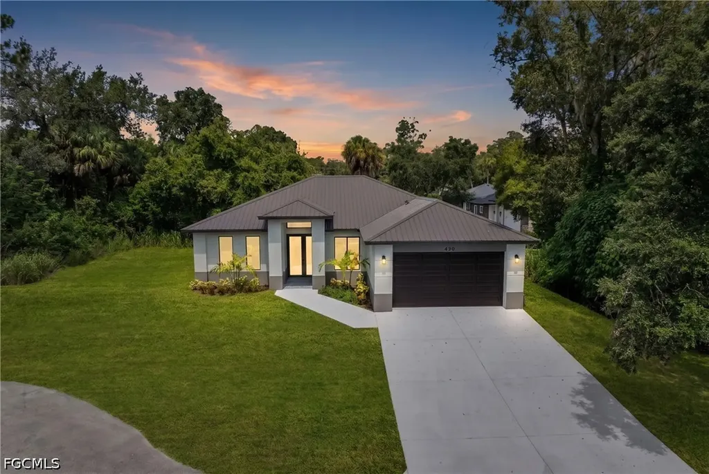 490 Christopher Court Labelle FL 33935