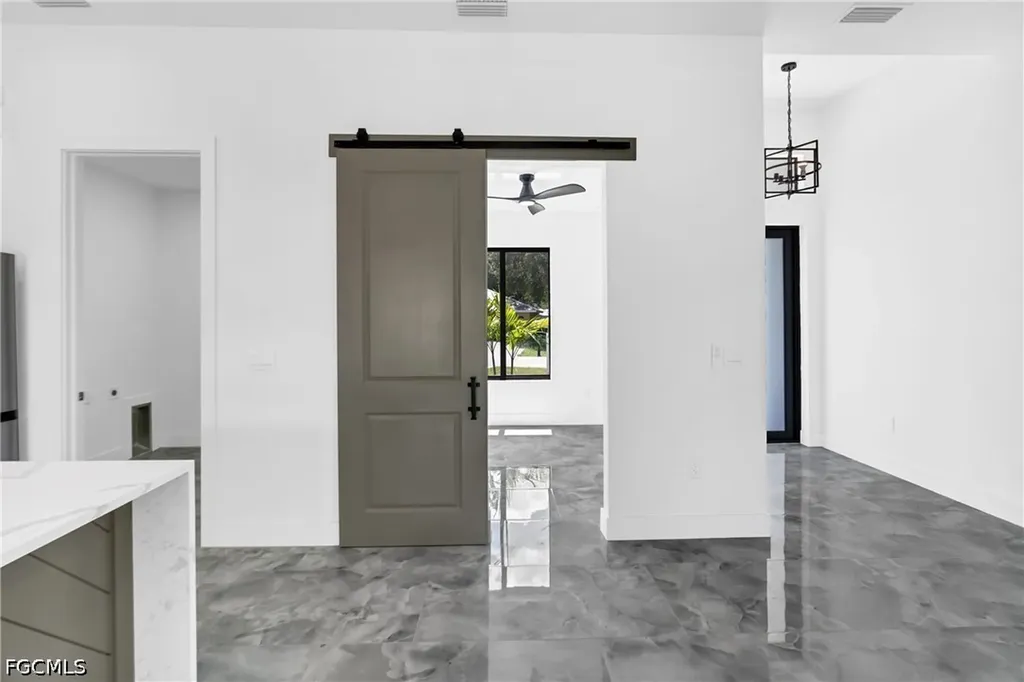490 Christopher Court Labelle FL 33935