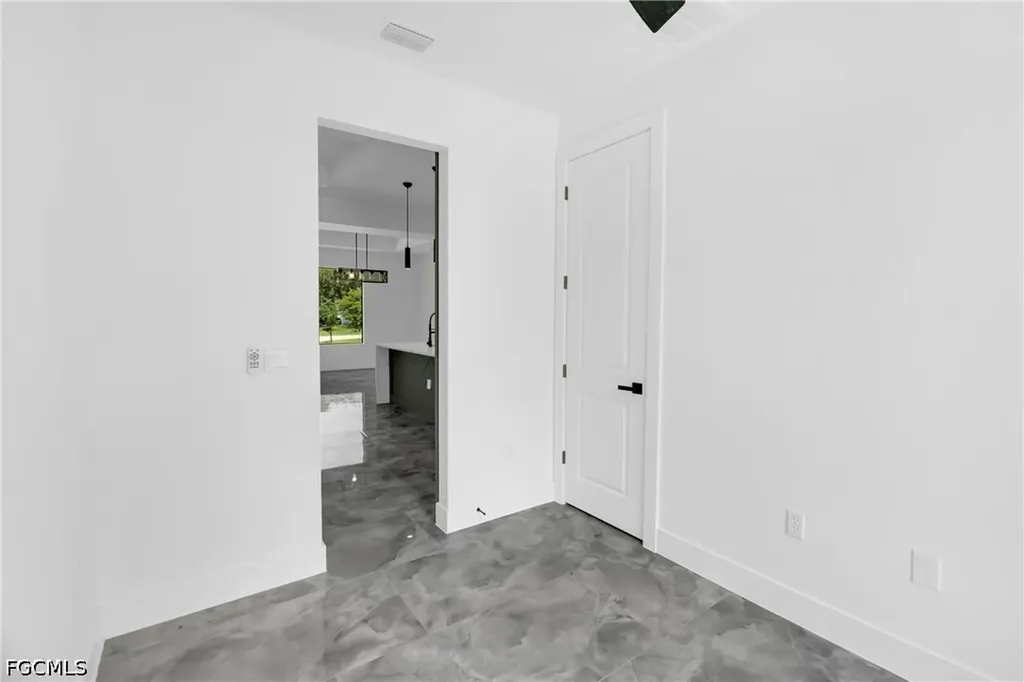 490 Christopher Court Labelle FL 33935