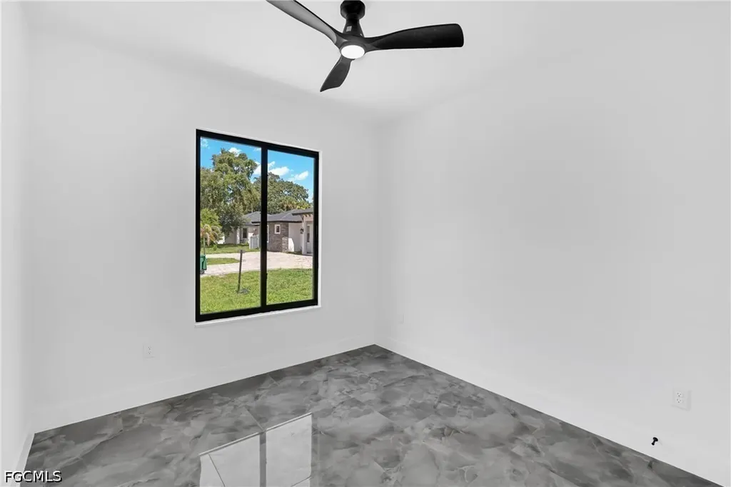 490 Christopher Court Labelle FL 33935
