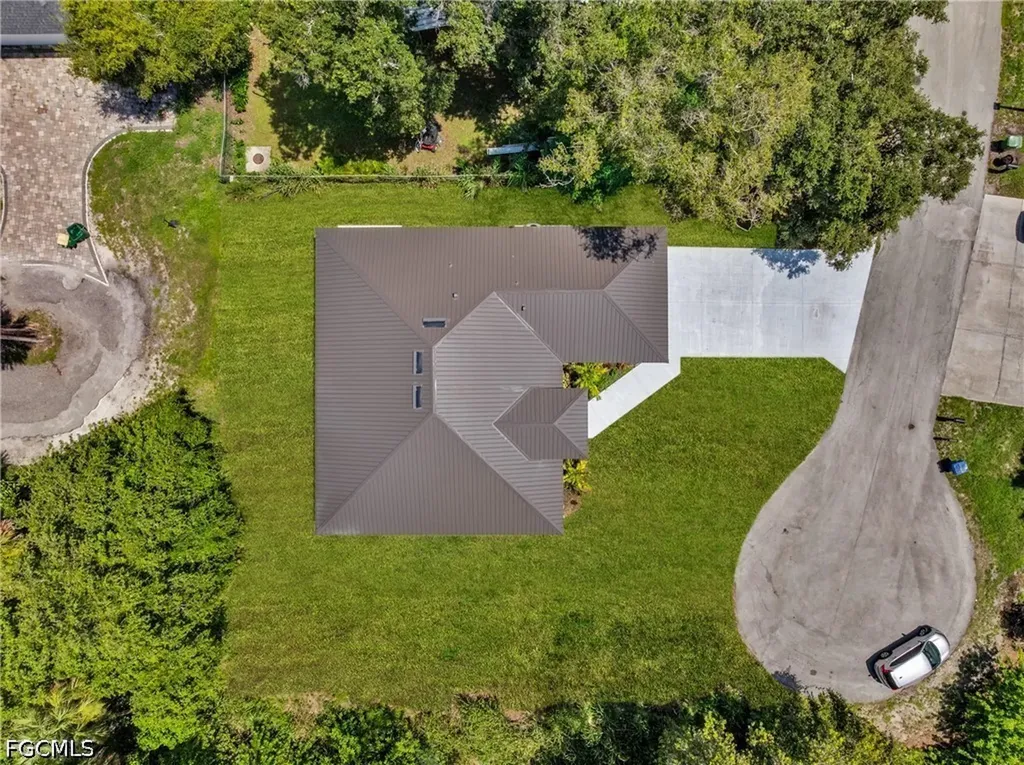 490 Christopher Court Labelle FL 33935