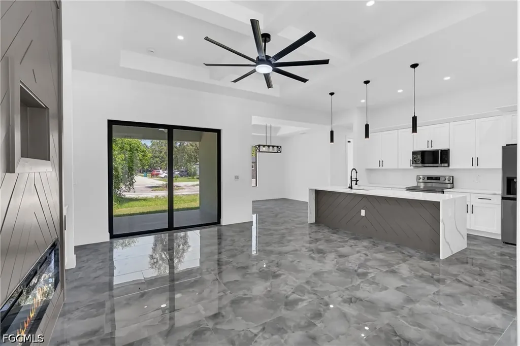 490 Christopher Court Labelle FL 33935