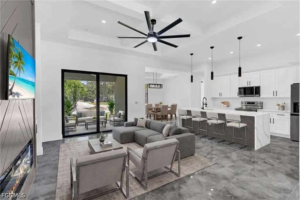 490 Christopher Court Labelle FL 33935