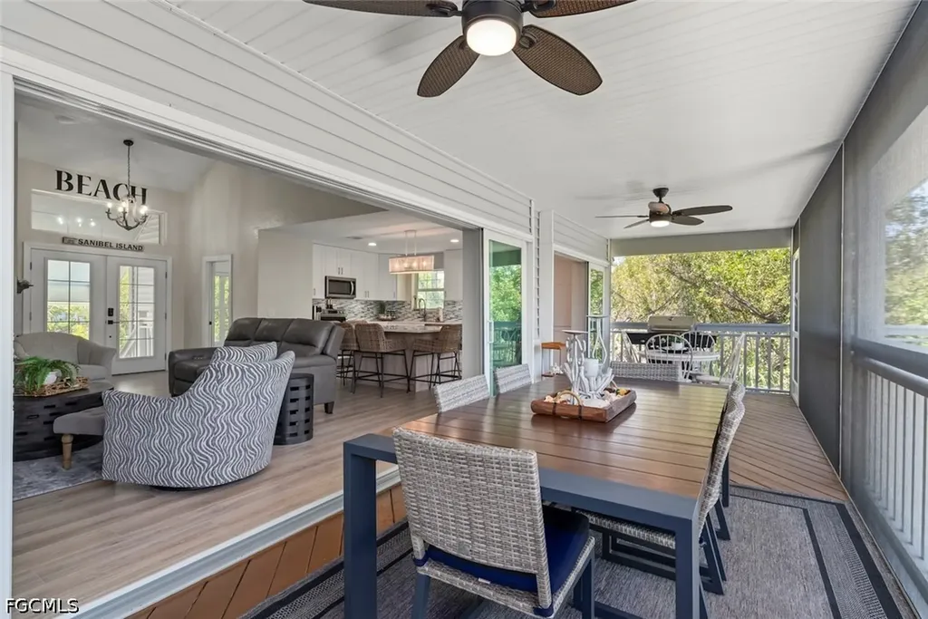 207 Daniel Drive Sanibel FL 33957