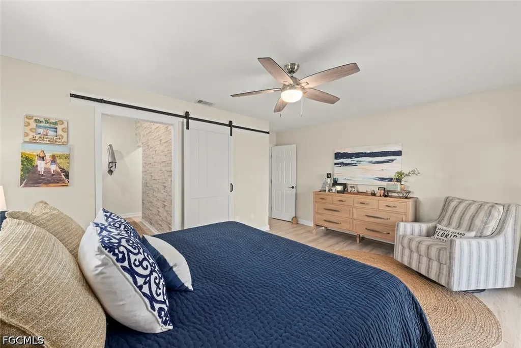 207 Daniel Drive Sanibel FL 33957