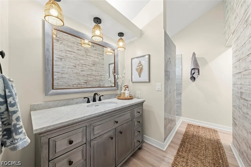 207 Daniel Drive Sanibel FL 33957