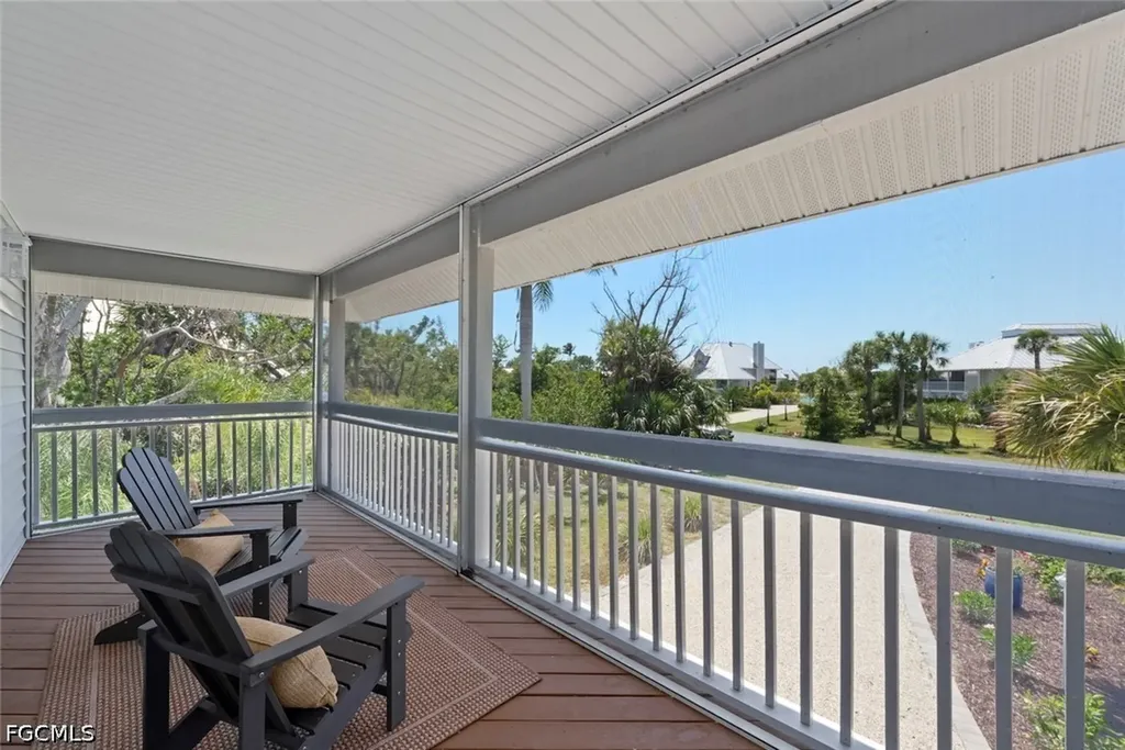 207 Daniel Drive Sanibel FL 33957