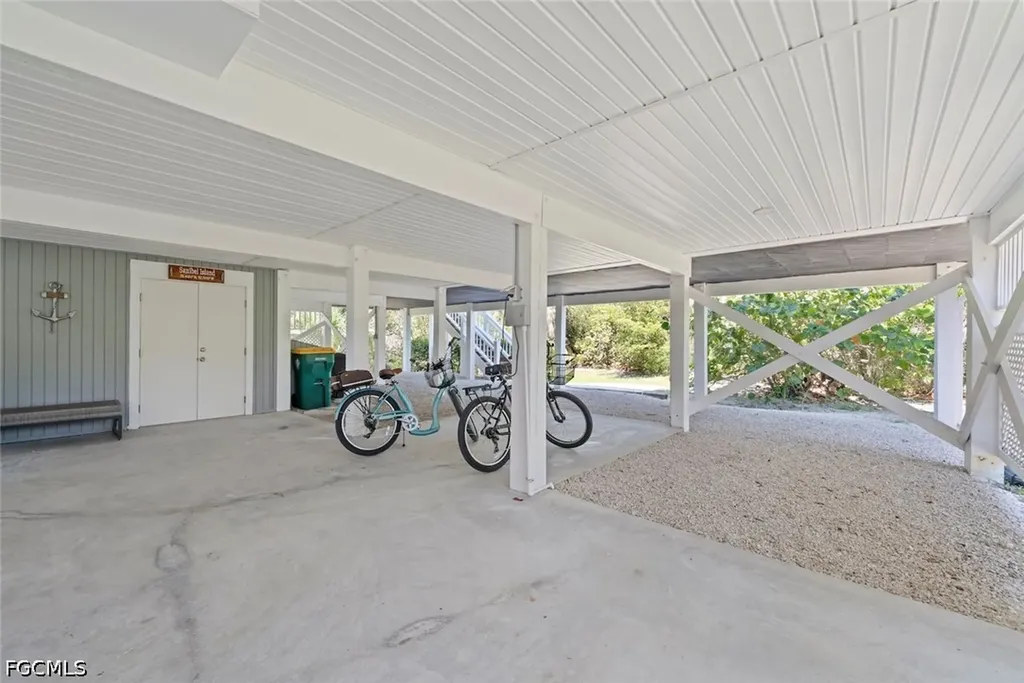 207 Daniel Drive Sanibel FL 33957
