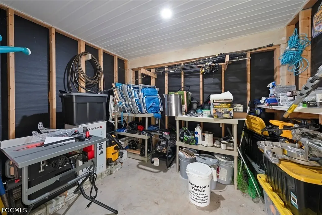 207 Daniel Drive Sanibel FL 33957