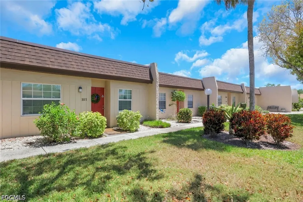 6300 S Pointe Boulevard Fort Myers FL 33919