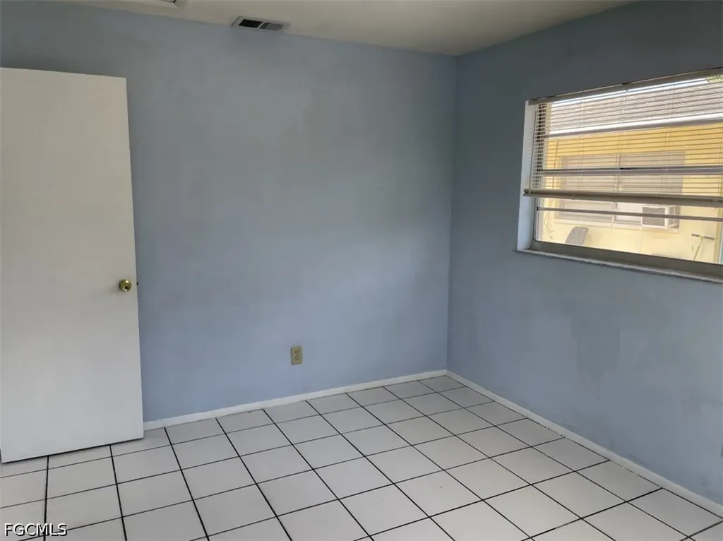 5625/5627 Fourth Avenue Fort Myers FL 33907