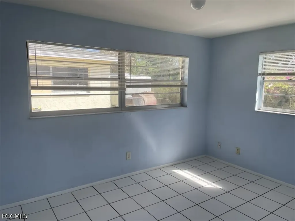 5625/5627 Fourth Avenue Fort Myers FL 33907