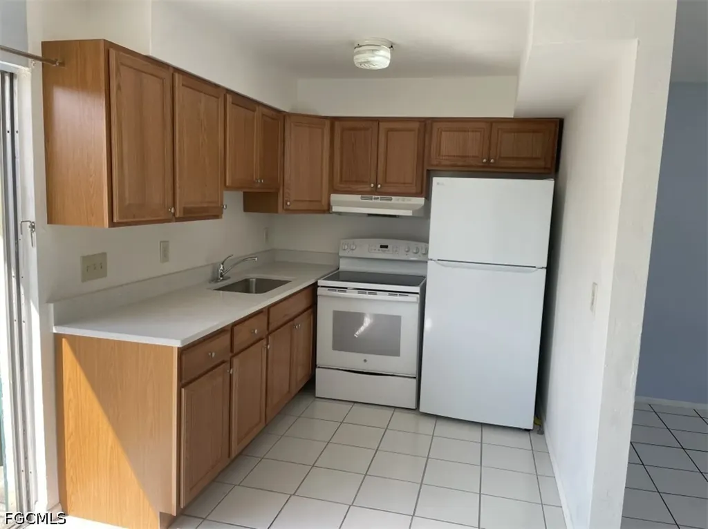 5625/5627 Fourth Avenue Fort Myers FL 33907