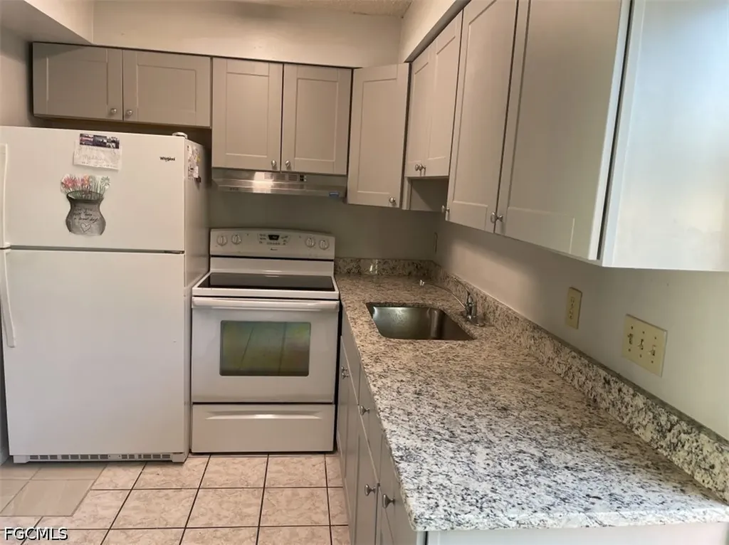 5625/5627 Fourth Avenue Fort Myers FL 33907