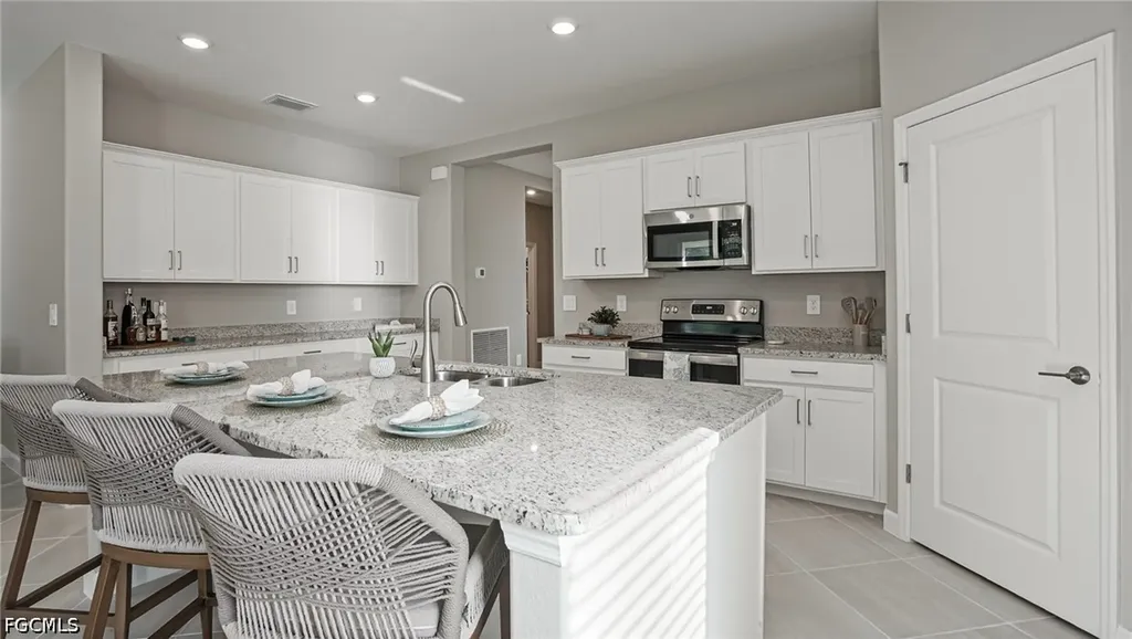 3314 Weston Manor Drive Alva FL 33920