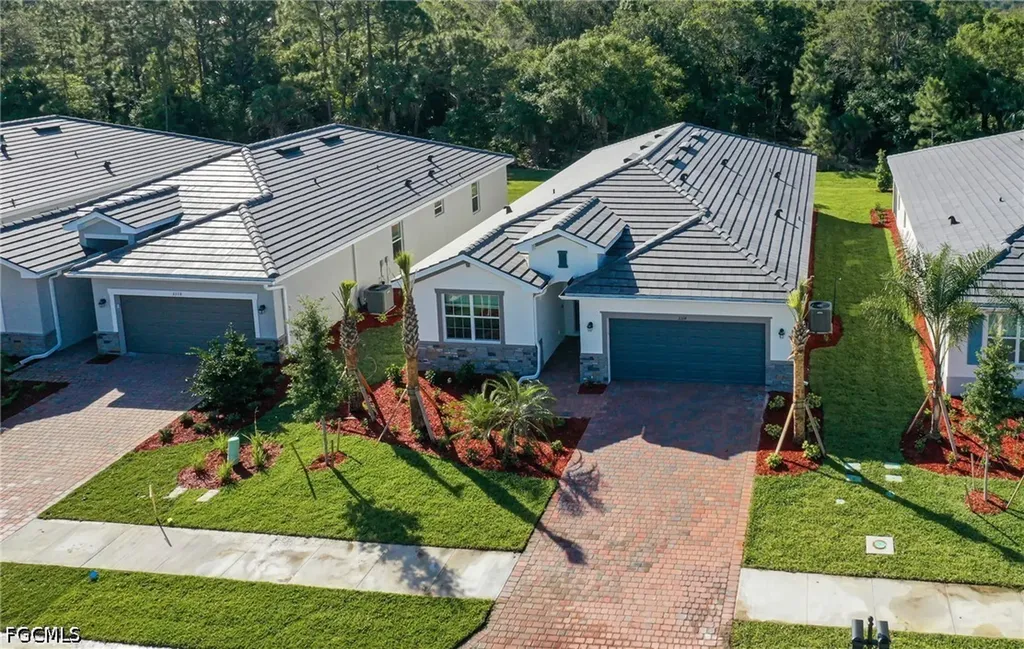 3314 Weston Manor Drive Alva FL 33920