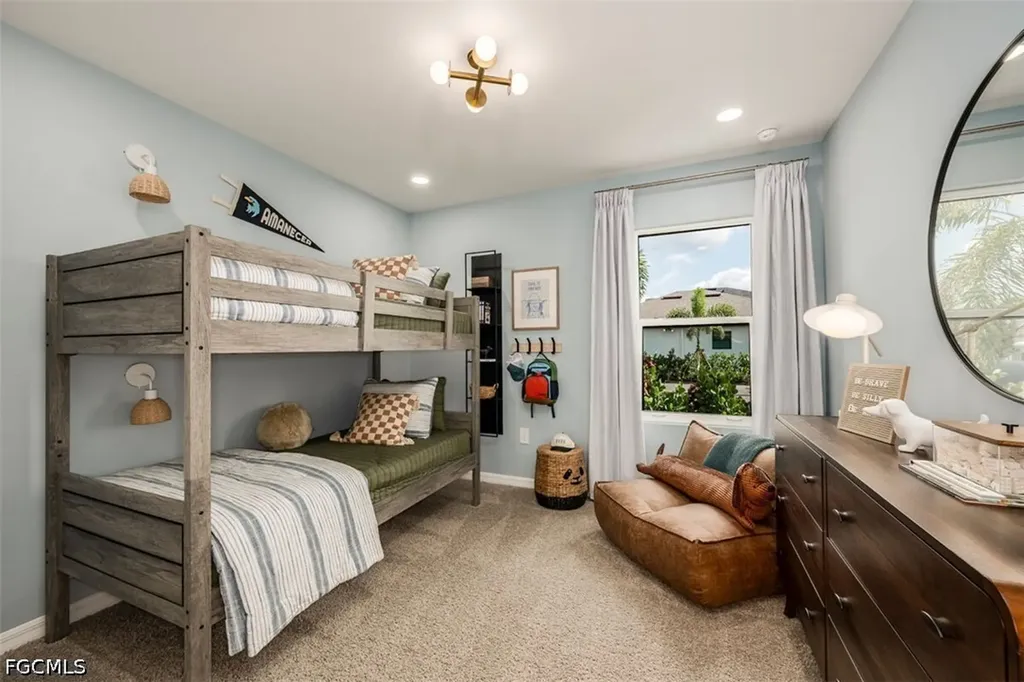 247 Lakeside Breeze Way Lehigh Acres FL 33936