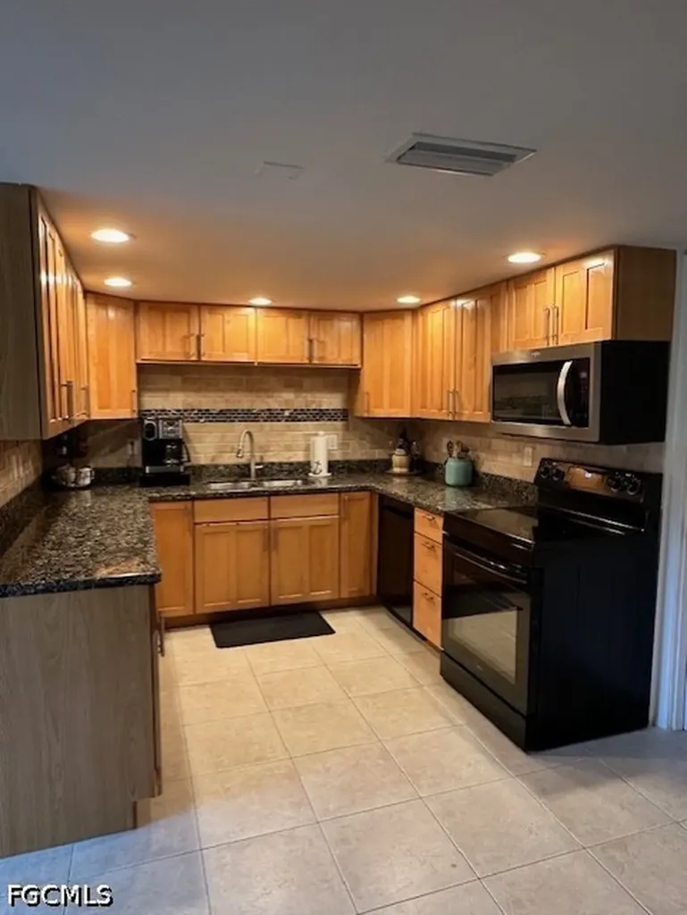 4815 Bluefish Court Fort Myers FL 33919