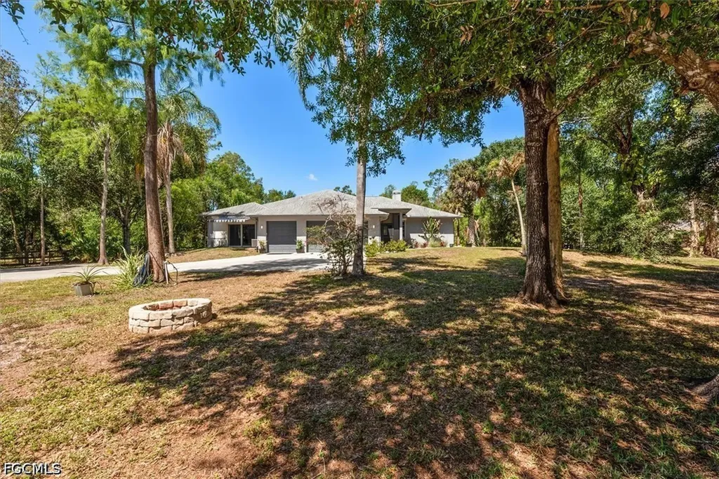 15985 Briarcliff Lane Fort Myers FL 33912