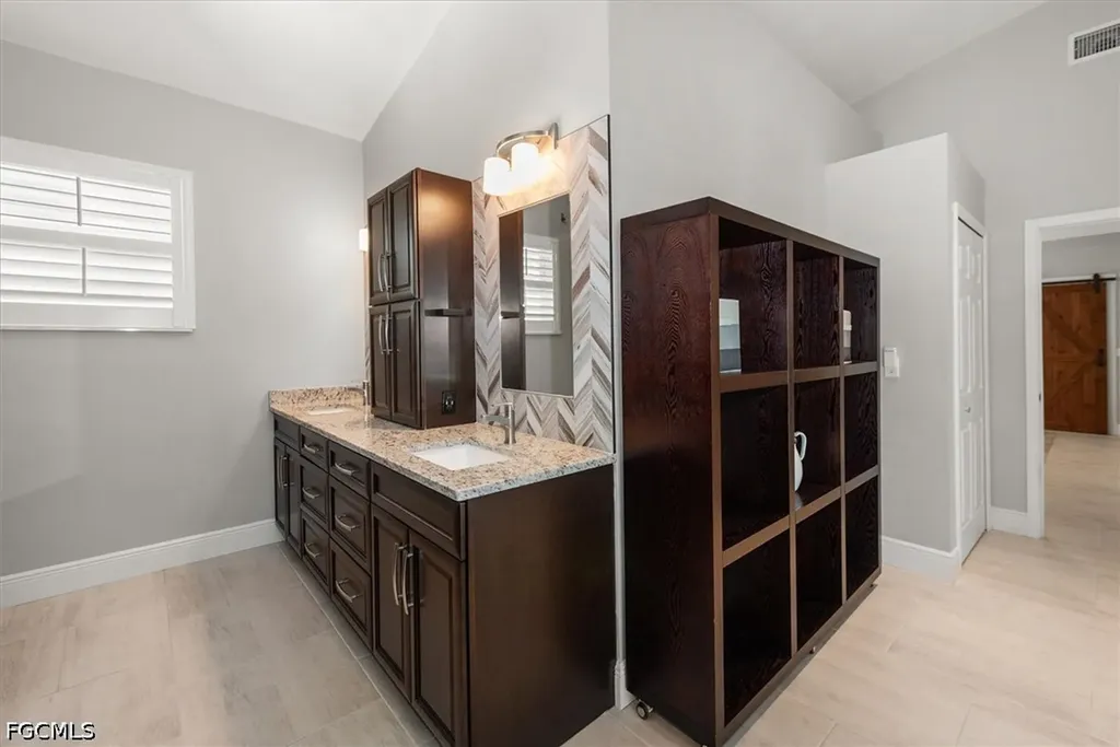 15985 Briarcliff Lane Fort Myers FL 33912