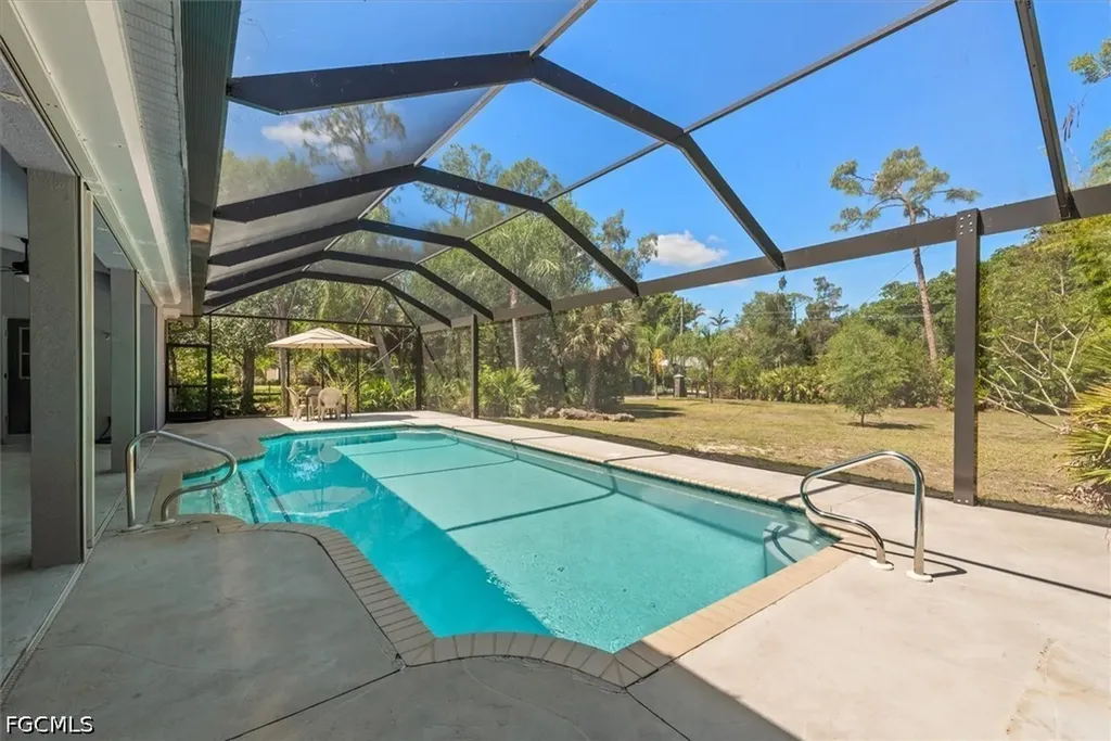 15985 Briarcliff Lane Fort Myers FL 33912