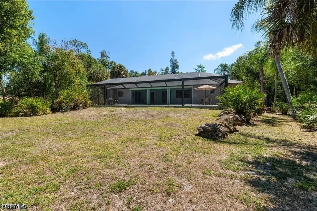 15985 Briarcliff Lane Fort Myers FL 33912
