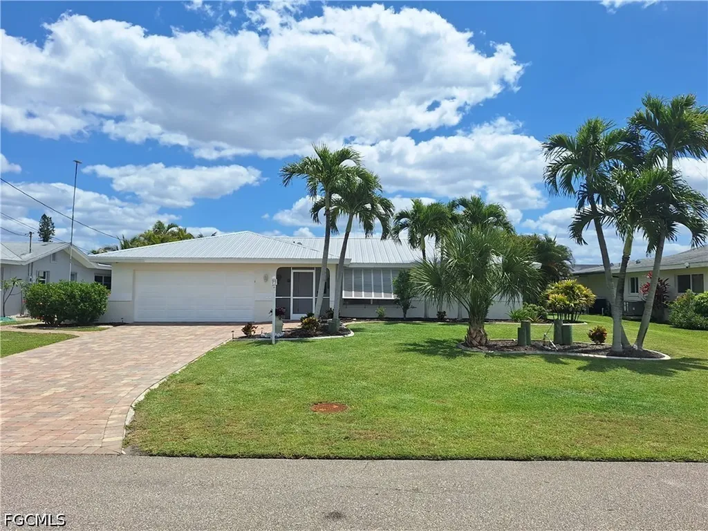 3413 SE 18th Avenue Cape Coral FL 33904