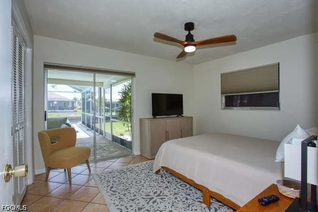 3413 SE 18th Avenue Cape Coral FL 33904