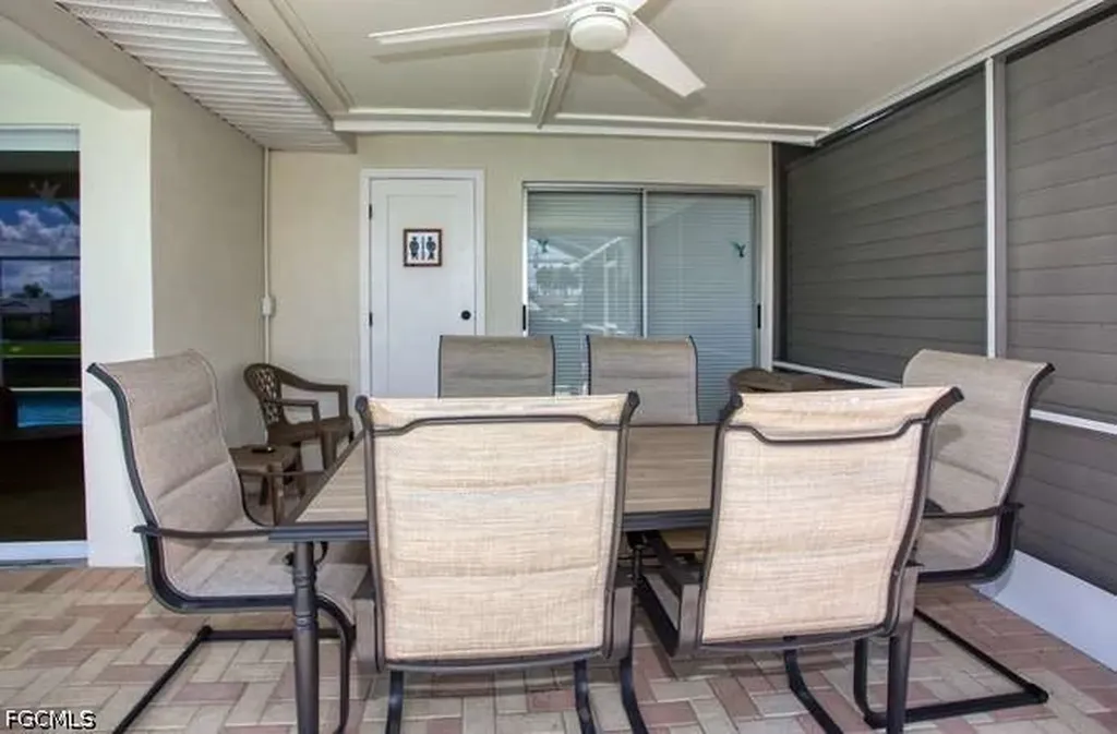 3413 SE 18th Avenue Cape Coral FL 33904