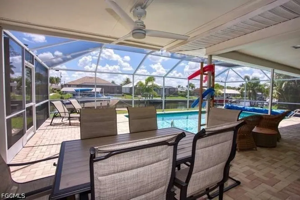 3413 SE 18th Avenue Cape Coral FL 33904