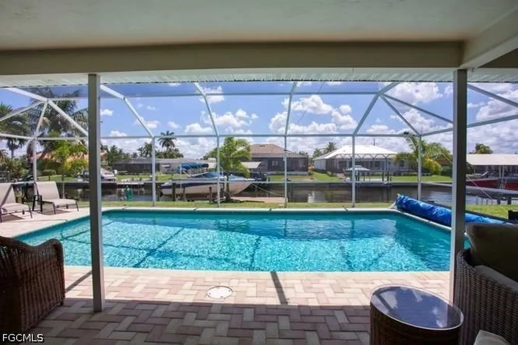 3413 SE 18th Avenue Cape Coral FL 33904