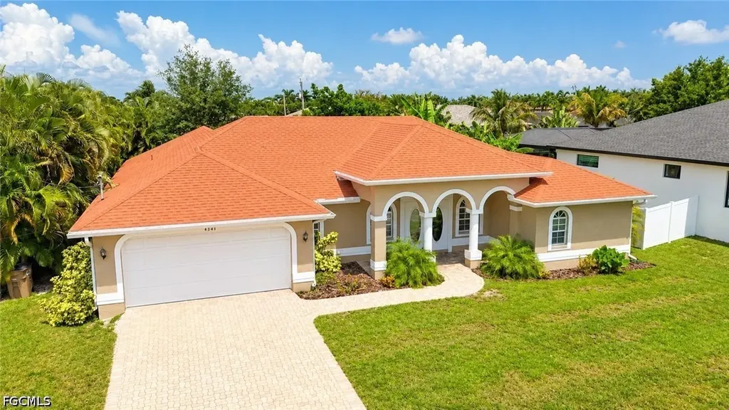 4341 SW 25th Court Cape Coral FL 33914