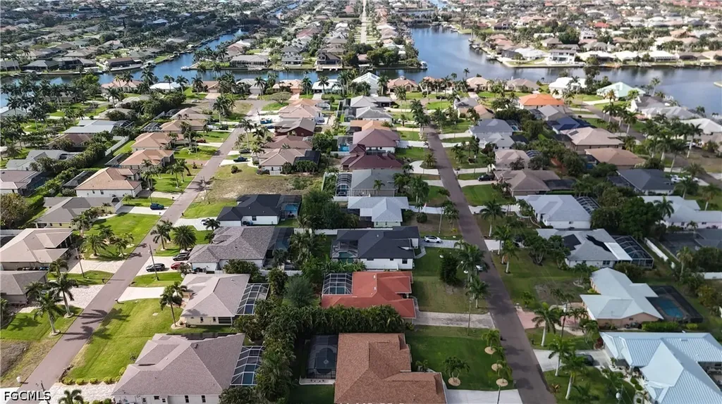 4341 SW 25th Court Cape Coral FL 33914