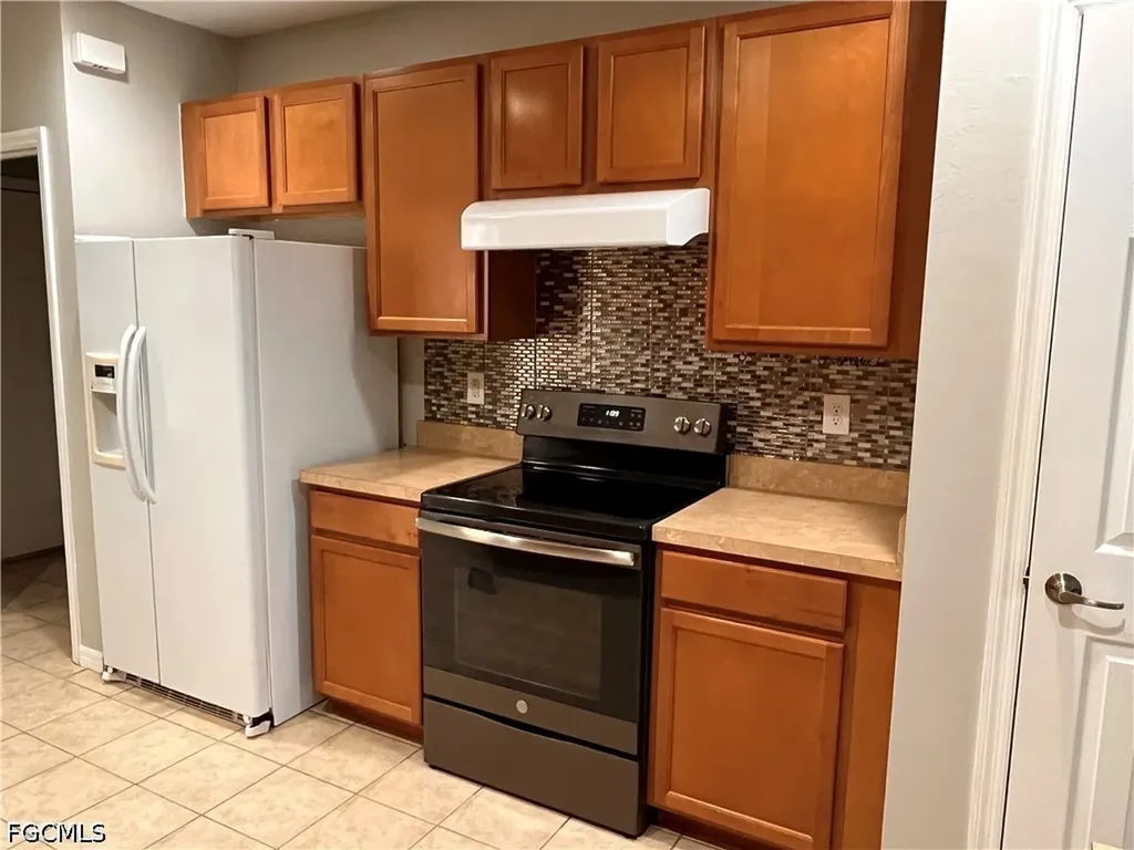 10353 Canal Brook Lane Lehigh Acres FL 33936