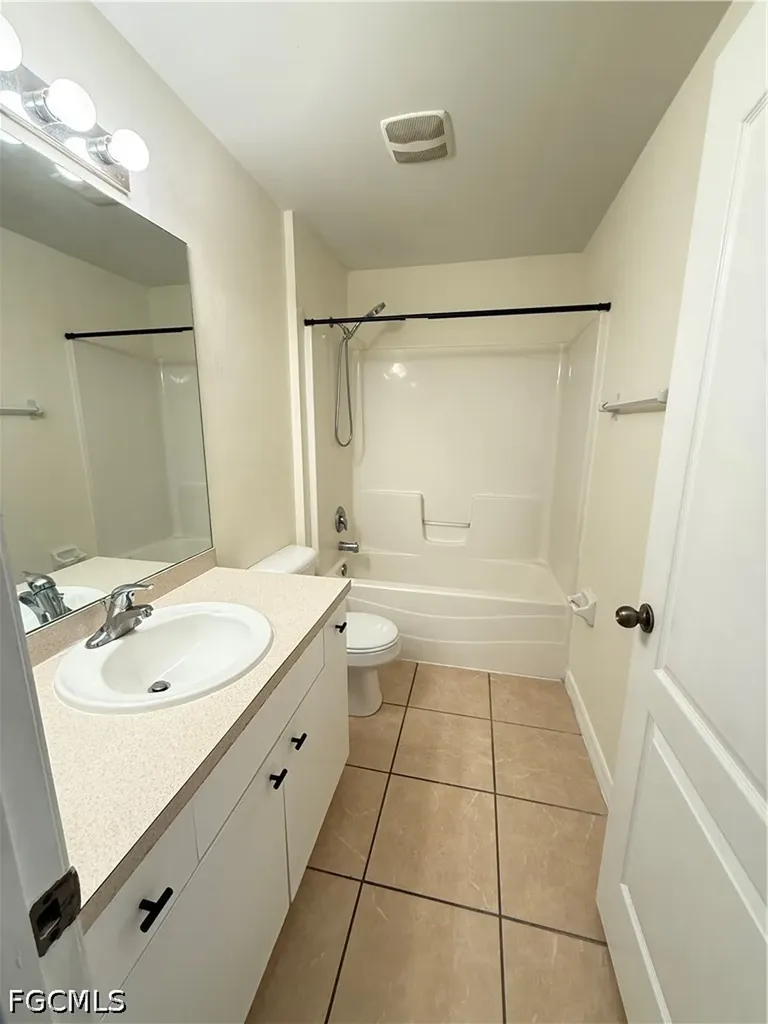 3705 9th Street SW Lehigh Acres FL 33976