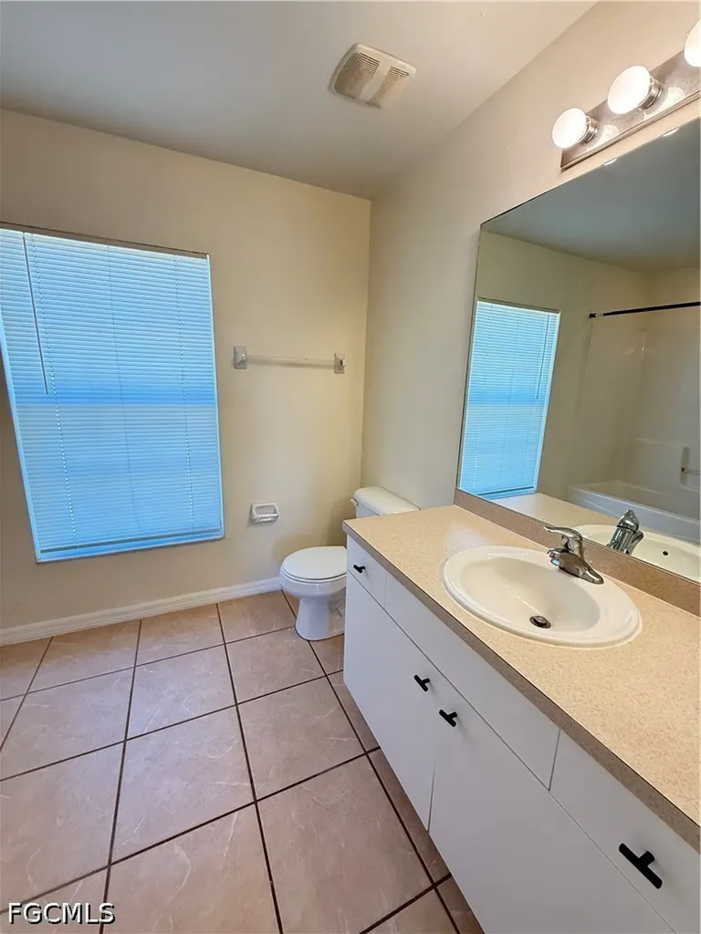 3705 9th Street SW Lehigh Acres FL 33976