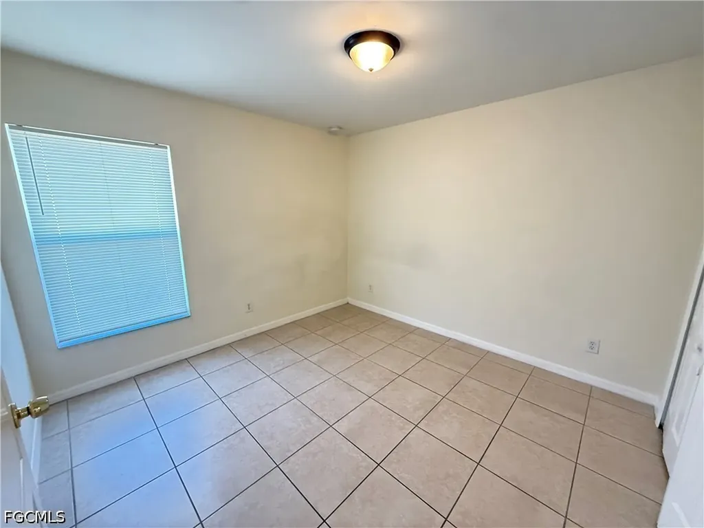 3705 9th Street SW Lehigh Acres FL 33976
