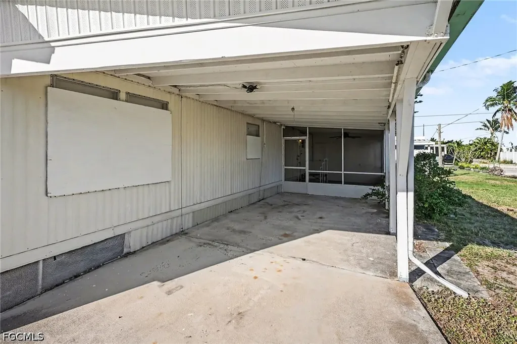 4811 Flamingo Drive St. James City FL 33956