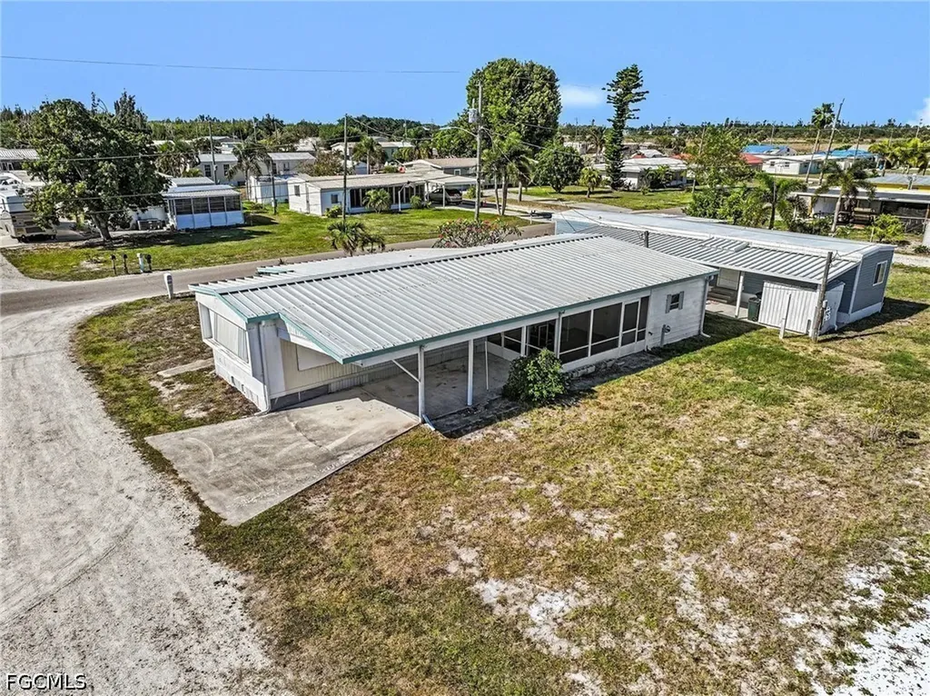 4811 Flamingo Drive St. James City FL 33956