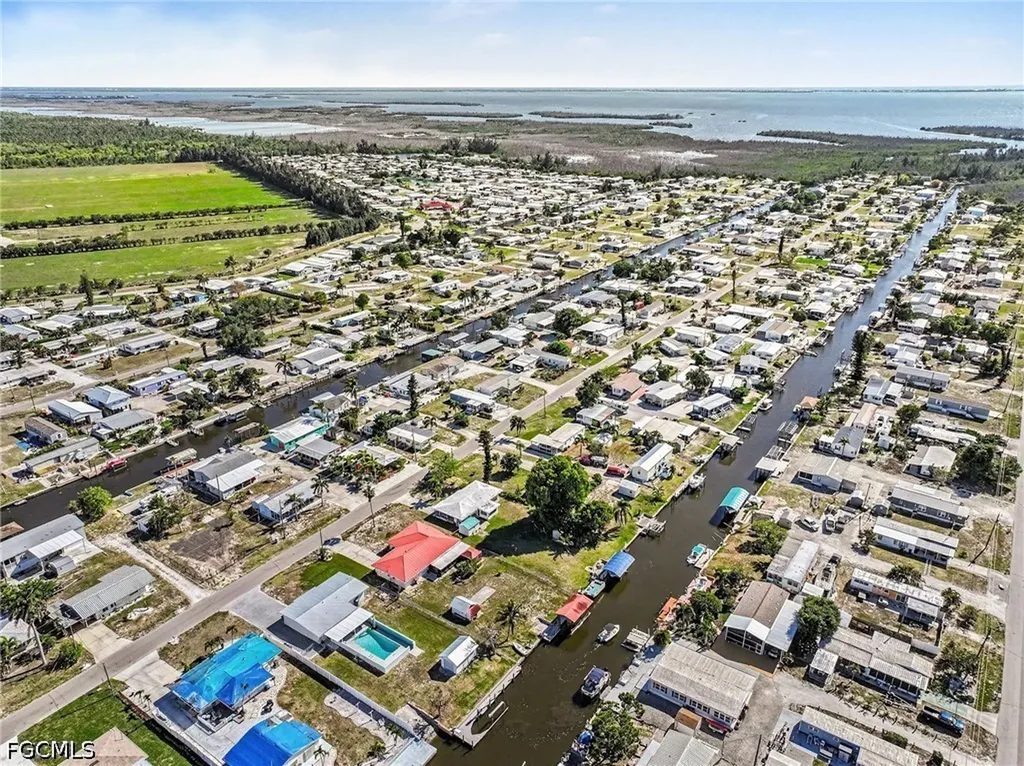 4811 Flamingo Drive St. James City FL 33956
