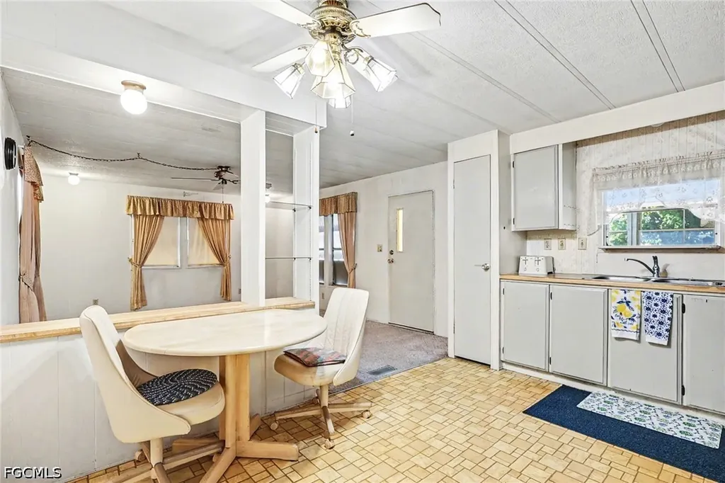 4811 Flamingo Drive St. James City FL 33956
