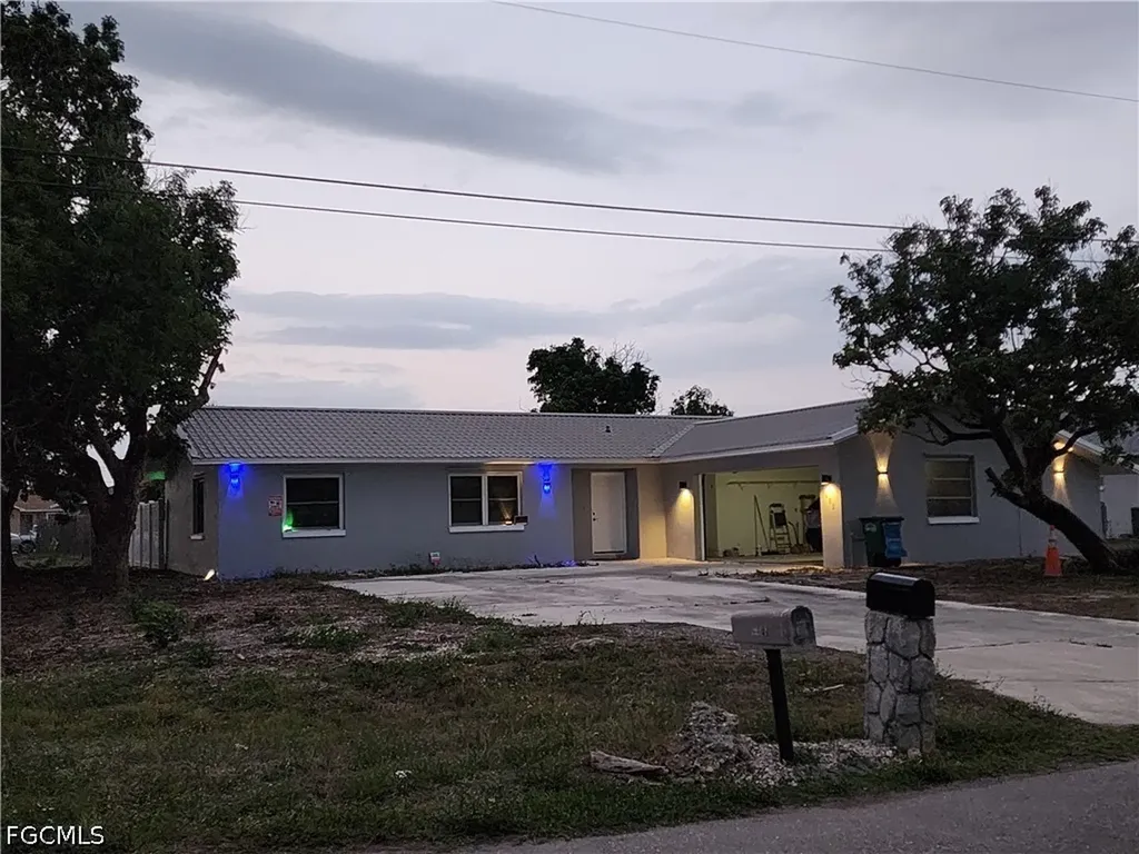1403 SE 11th Street Cape Coral FL 33990